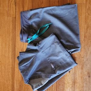 Barely worn Grey Figs Set